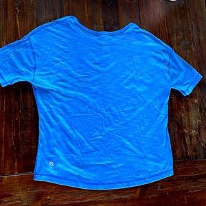 Lululemon top